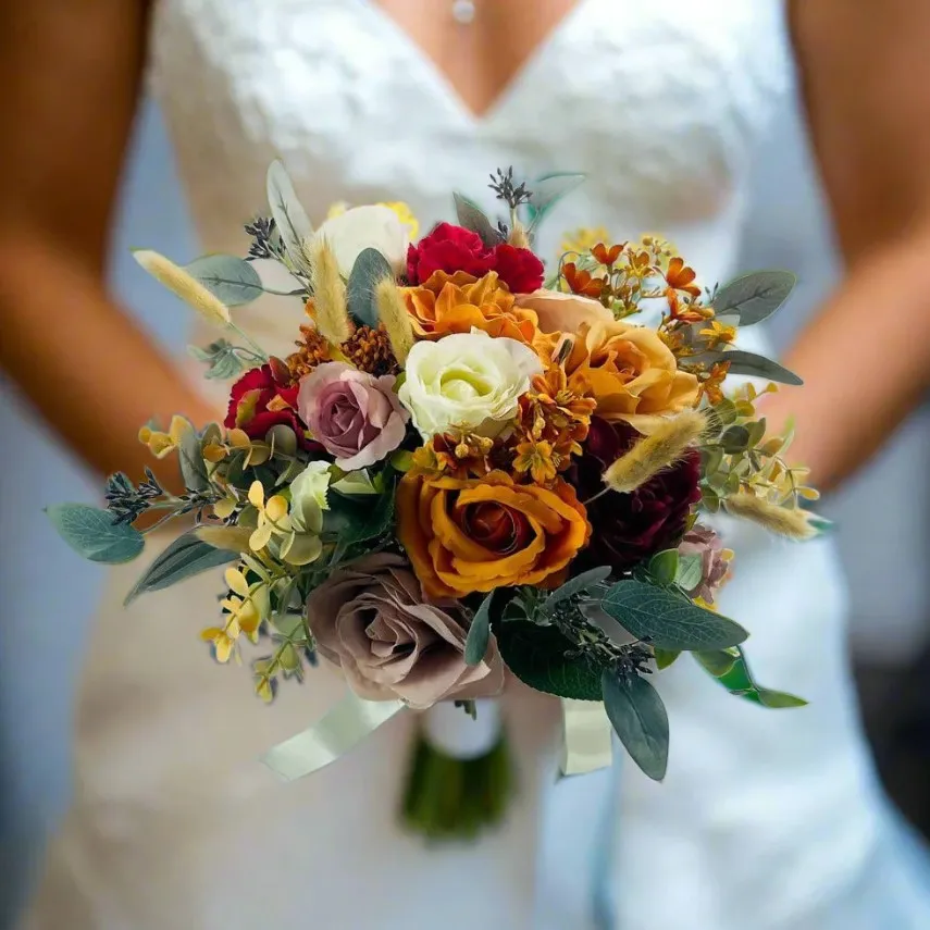 Floral Bouquet Ideas for Autumn Weddings