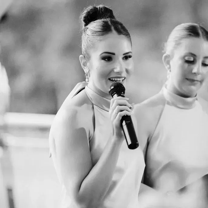 The Ultimate Guide to Writing a Wedding Speech That Wows